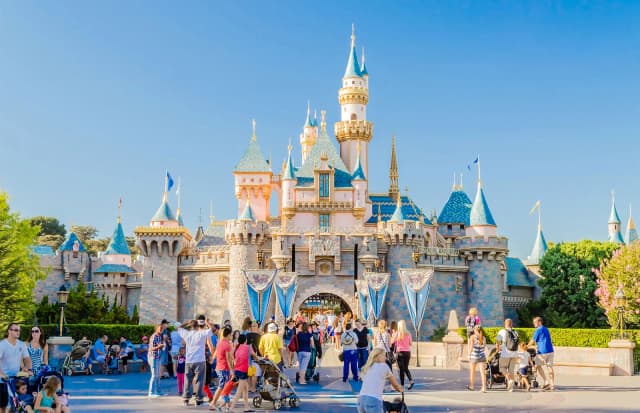 Best USA Disneyland Packages 2026 (From Australia)